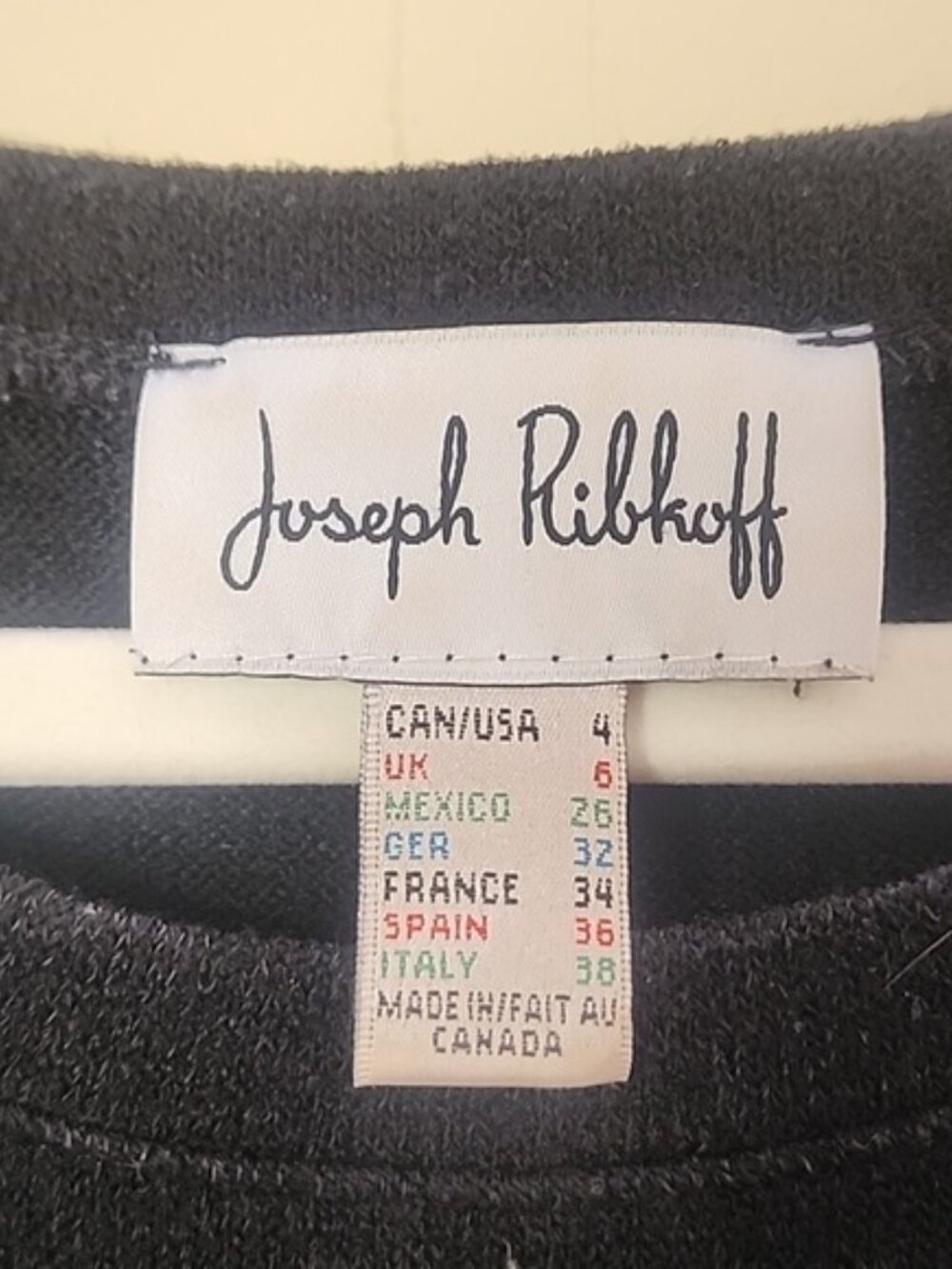 Joseph Ribkoff Women´s Black Fringe Crew Neck Sweater Sz 4 - Picture 3 of 8
